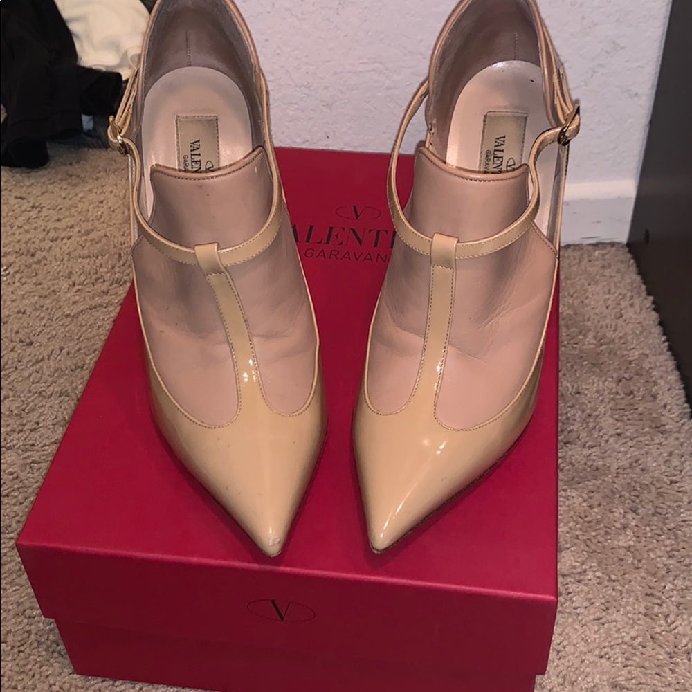 AUTHENTIC Valentino mules nude